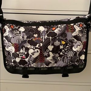 Lesportsac Messenger Bag